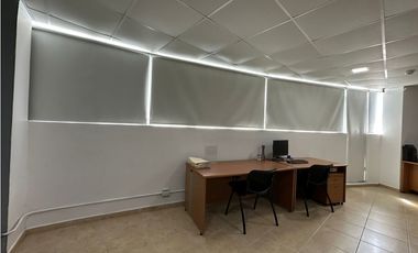 AVE BALBOA / OFICINA /  PH BAY VIEW / 52M / PISO ALTO / BALCON