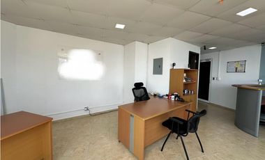 AVE BALBOA / OFICINA /  PH BAY VIEW / 52M / PISO ALTO / BALCON