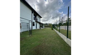COSTA VERDE / RIVERVIEW / 310M / 3 HABITACION / 2 NIVEL / AMOBLADO