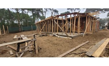 VENTA DE CASA EN POZO!!!- CUOTAS FIJAS EN DOLARES- ABRIL 2026