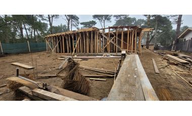 VENTA DE CASA EN POZO!!!- CUOTAS FIJAS EN DOLARES- ABRIL 2026