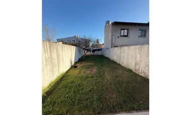 VENTA DUPLEX EN BARRIO LANUSSE APTO CREDITO