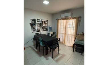 VENTA DUPLEX EN BARRIO LANUSSE APTO CREDITO