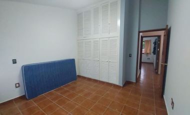 Casa en Fraccionamiento en Burgos Temixco - LLR-161-Fr