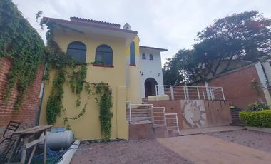 Casa en Fraccionamiento en Burgos Temixco - LLR-161-Fr