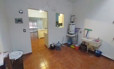 Casa en Fraccionamiento en Burgos Temixco - LLR-161-Fr