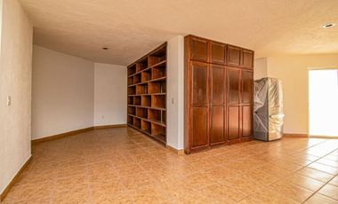 CASA EN CONDOMINIO EN BURGOS BUGAMILIAS