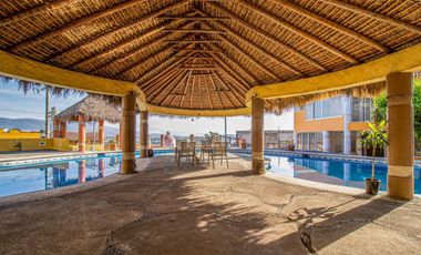 CASA EN CONDOMINIO EN BURGOS BUGAMILIAS