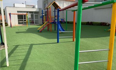 Venta casa en conjunto en Ciudad Country