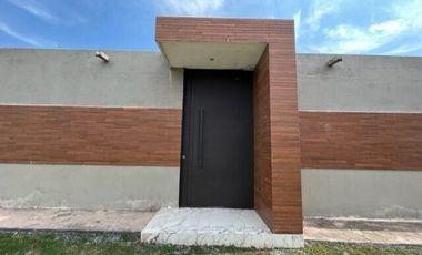 QUINTA CON ALBERCA EN VENTA, CARRETERA NACIONAL