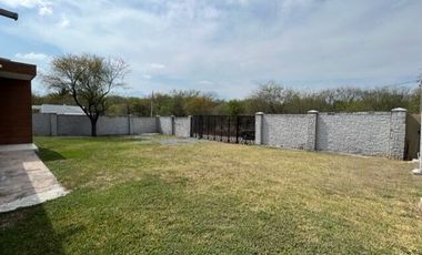 QUINTA CON ALBERCA EN VENTA, CARRETERA NACIONAL