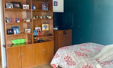 CASA EN PASEOS DE TAXQUEÑA EN CALLE CERRADA CON VIGILANCIA.