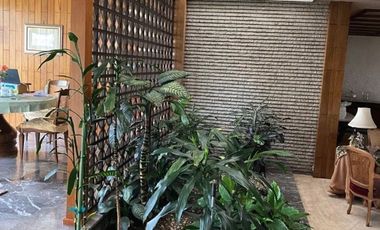 Jardines del Pedregal, Casa de 2 niveles, en venta