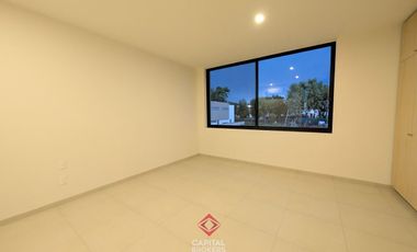 Casa de Lujo Nueva en Venta en Coto Arauca Zona Real Tec de Monterrey