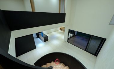 Casa de Lujo Nueva en Venta en Coto Arauca Zona Real Tec de Monterrey