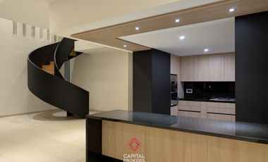 Casa de Lujo Nueva en Venta en Coto Arauca Zona Real Tec de Monterrey