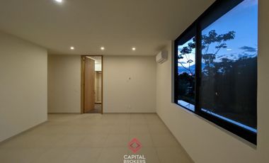 Casa de Lujo Nueva en Venta en Coto Arauca Zona Real Tec de Monterrey