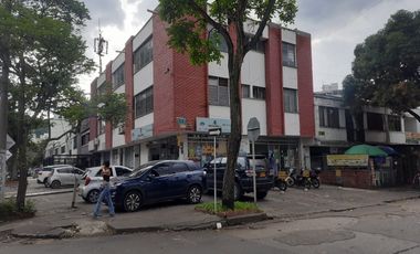 En San Vicente Alquilo Oficina En Tercer Piso