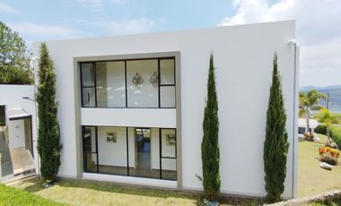 Finca De éLite Frente Al Lago Calima: Invierte En Un Estilo De Vida Exclusivo