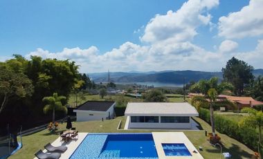 Finca De éLite Frente Al Lago Calima: Invierte En Un Estilo De Vida Exclusivo