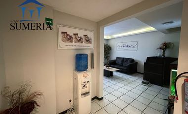 Espacio para oficina/consultorio en Col. Panamericana