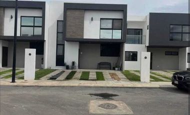 Venta de casa en Querétaro, Corregidora, Carlota Hacienda Venegas