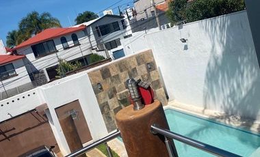 CASA EN VENTA EN FRACCIONAMIENTO LOMAS TETELA CUERNAVACA, MORELOS