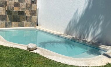 CASA EN VENTA EN FRACCIONAMIENTO LOMAS TETELA CUERNAVACA, MORELOS