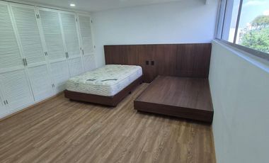 CASA EN RENTA, TECAMACHALCO OPORTUNIDAD AMPLIA CON GRAN JARDÍN