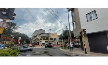 LOCAL EN VENTA ESQUINERO ITAGUI CENTRO