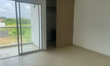 SE VENDE APARTAMENTO EN URB GUADALUPE, MARGEN IZQUIERDA  DE MONTERA
