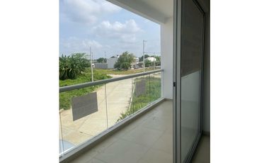 SE VENDE APARTAMENTO EN URB GUADALUPE, MARGEN IZQUIERDA  DE MONTERA