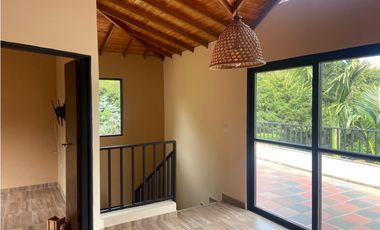 Casa Campestre en Arriendo en Guarne Vereda El Colorado, Antioquia