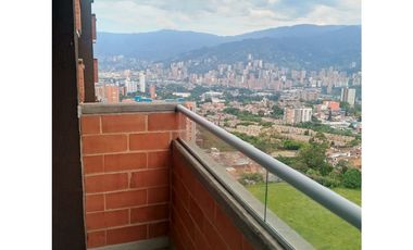 Arriendo apartamento en La Estrella sector Ferrería