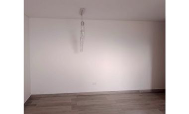 Arriendo apartamento en La Estrella sector Ferrería