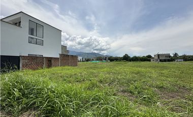 VENTA LOTE  EN FONTANAR DE LAS MERCEDES JAMUNDI 266M2