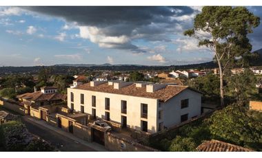 ARRIENDO CASA EN CONJUNTO SIN MUEBLES - PUEBLO - VILLA DE LEYVA