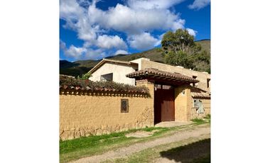 ARRIENDO CASA EN CONJUNTO SIN MUEBLES - PUEBLO - VILLA DE LEYVA