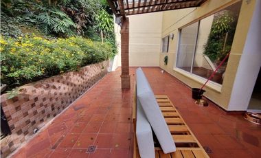 VENTA CASA EN UNIDAD CERRADA – BARRIO POBLADO ALTO, MEDELLN