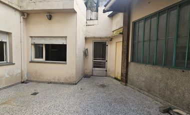 VENTA VIVIENDA 3 AMB+ LOCAL+ DEPOSITO OPORTUNIDAD