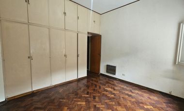 VENTA VIVIENDA 3 AMB+ LOCAL+ DEPOSITO OPORTUNIDAD