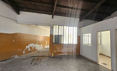 VENTA VIVIENDA 3 AMB+ LOCAL+ DEPOSITO OPORTUNIDAD