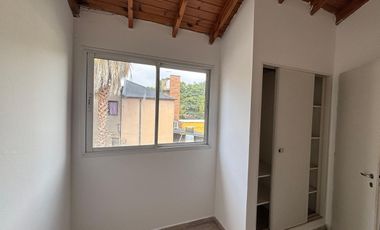 VENTA DUPLEX 3 AMBIENTES MORENO APTO CREDITO