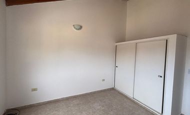 VENTA DUPLEX 3 AMBIENTES MORENO APTO CREDITO
