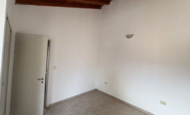VENTA DUPLEX 3 AMBIENTES MORENO APTO CREDITO