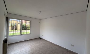 VENTA DUPLEX 3 AMBIENTES MORENO APTO CREDITO