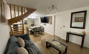 Casa en Arriendo en Barrio Santa Elena