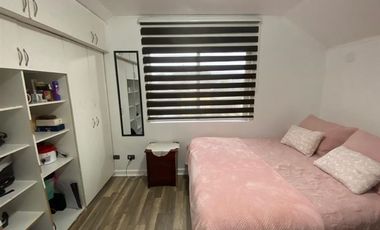 Casa en Arriendo en Barrio Santa Elena