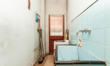 VENTA CASA  EN AVELLANEDA