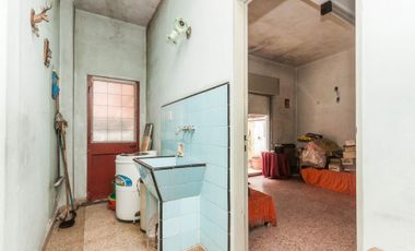 VENTA CASA  EN AVELLANEDA